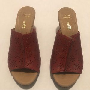 Clarks Helio Corridor Perforated Red Leather Wedge